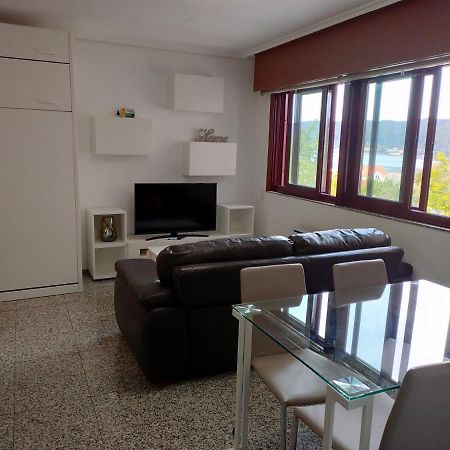 Estudio Tipo Loft En El Centro De Mugardos Luaran gambar