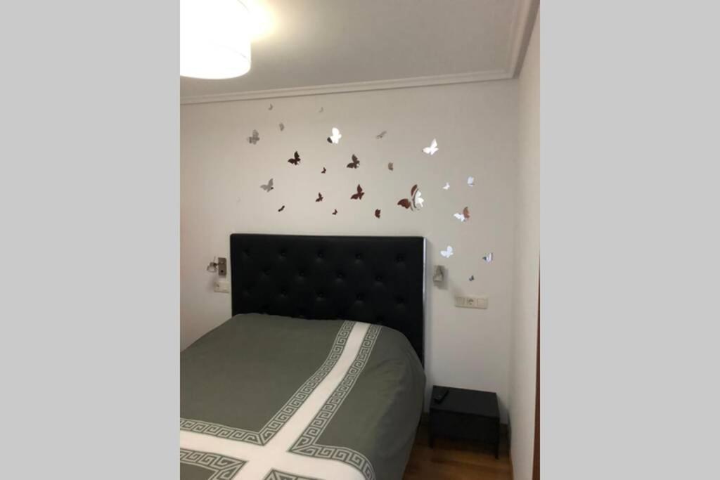 Estudio Tipo Loft En El Centro De Mugardos Luaran gambar